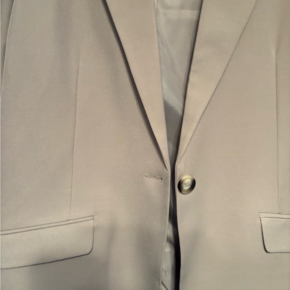 Men's Classic Beige Blazer NWT